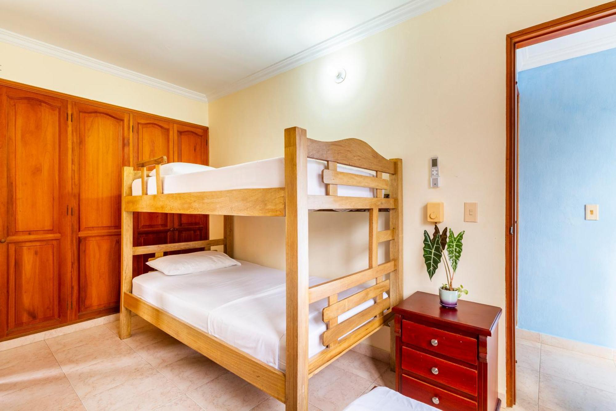 Hostal Cartagonova - Habitaciones Privadas Y Amplias Cerca A Zonas Turisticas Cartagena Kültér fotó
