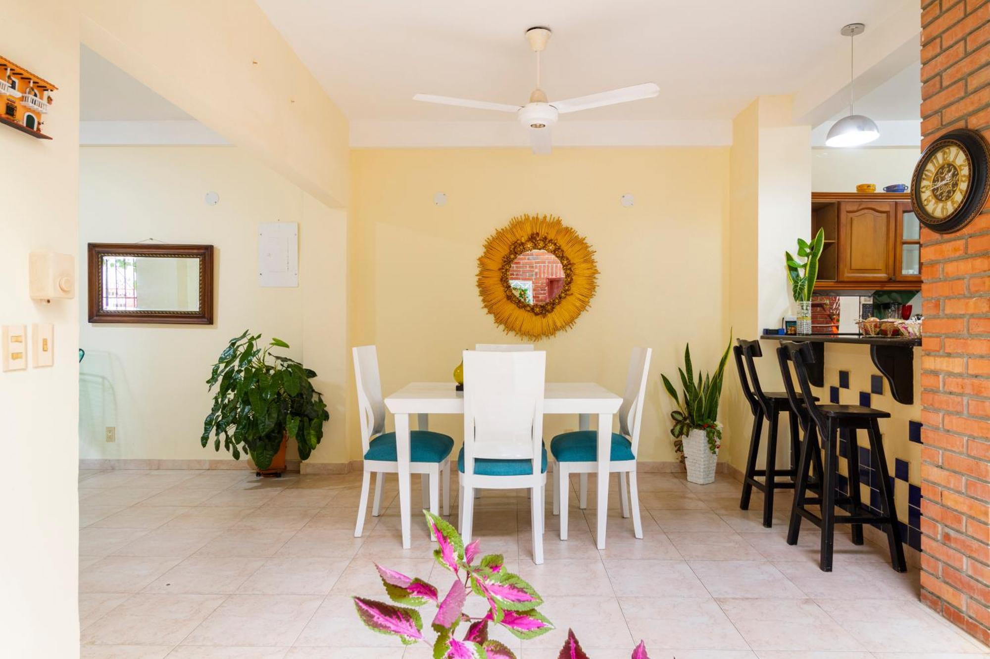 Hostal Cartagonova - Habitaciones Privadas Y Amplias Cerca A Zonas Turisticas Cartagena Kültér fotó